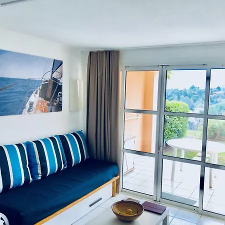 Apartamento Cap Esterel Village : 2 Pieces Rez De Jardin Calme Renove F3 - Esterel Vacances 91la *